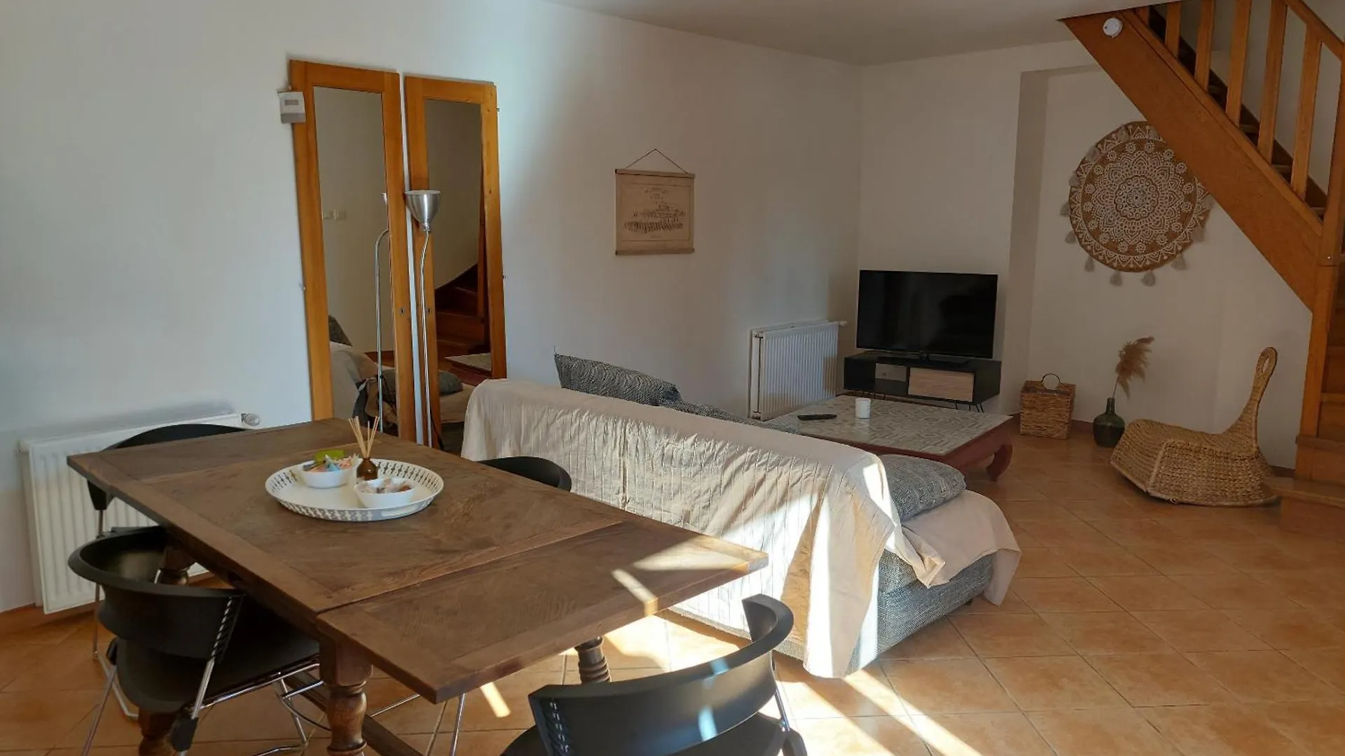 Holiday home Gites La Musardiere Alba-la-Romaine